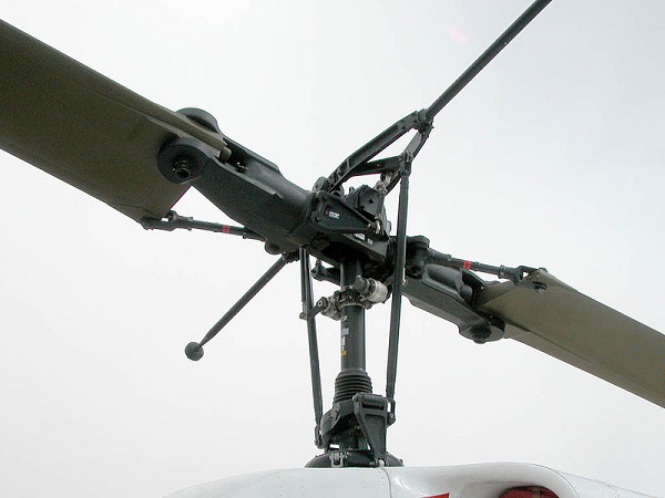  The rotor head of a Sikorsky S-92.